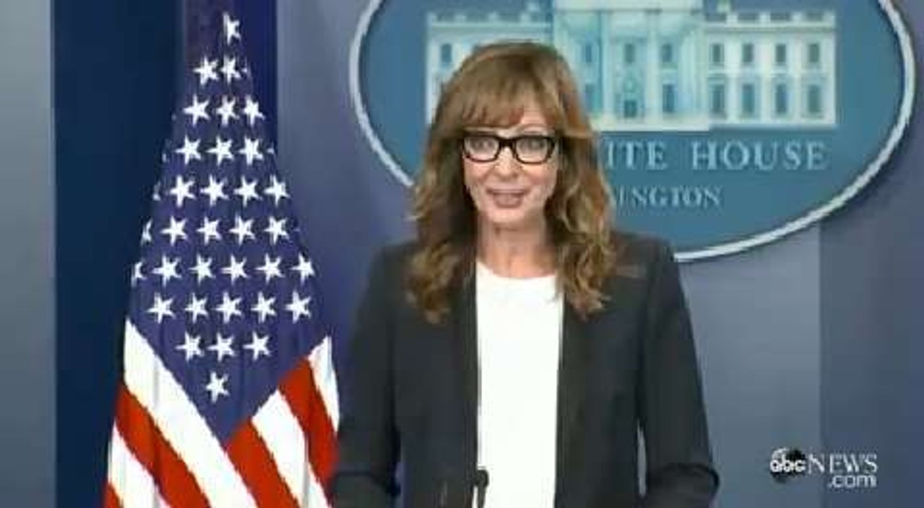 Surprise à la Maison-Blanche ! L'actrice Allison Janney reprend son rôle de porte-parole