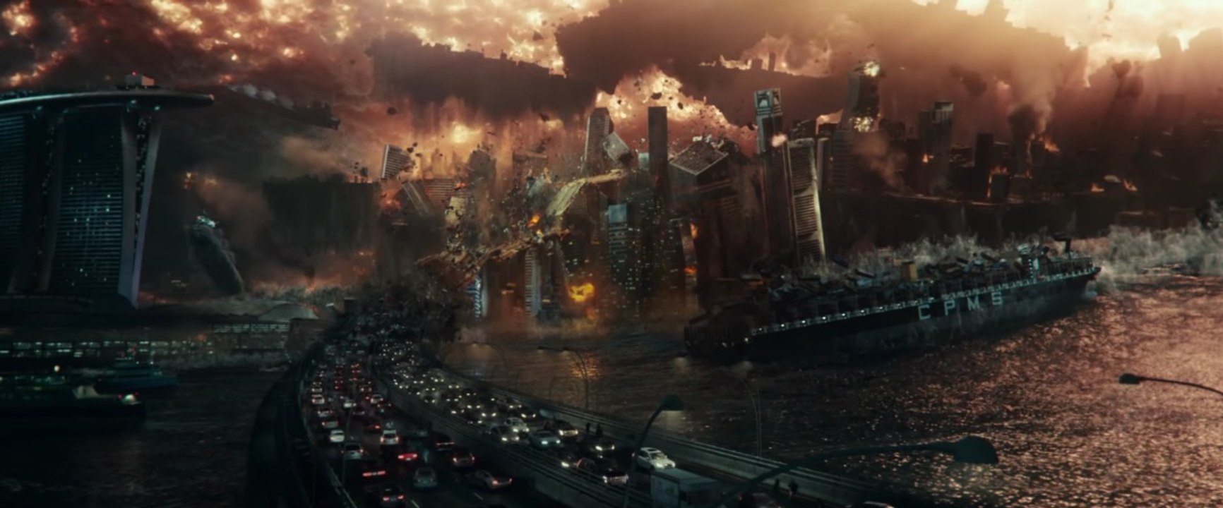Independence Day Resurgence : une nouvelle bande annonce toujours aussi destructrice pour la Terre (VOST)