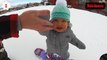 Il va vous faire fondre : ce petit garçon essaye le snow pour la première fois ! Le Zapping du Web