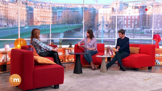 Carla Bruni moquée et parodiée : la chanteuse réagit aux critiques