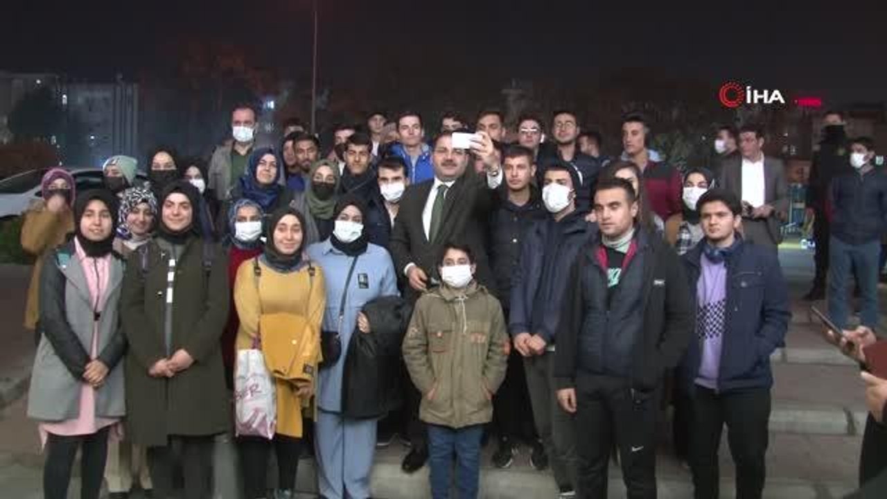 Öğrenciler sınav stresini "Kesişme; İyi ki Varsın Eren" filmi ile atlattı