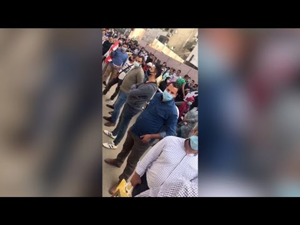 أطول طابور شبابي في الانتخابات بلجنة الجامعة العمالية بمدينة نصر