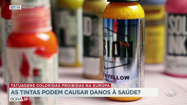 A União Europeia decidiu proibir o uso de diversas tintas coloridas em tatuagens. Saiba se quais os riscos que esses produtos podem causar à saúde.