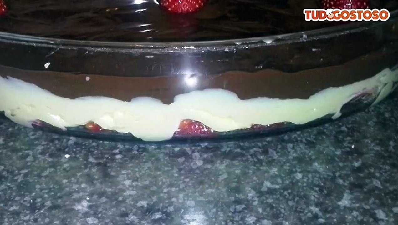 Bombom aberto de morango