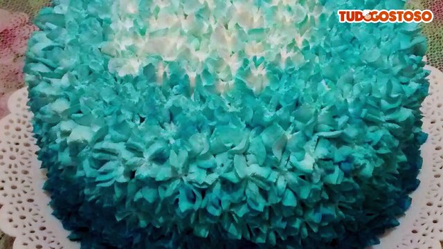 Bolo de Abacaxi com creme