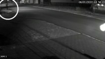 Vídeo mostra pessoa carregando vítima de homicídio na Rua Teresina