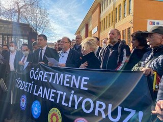 ÜMİRANİYE'DE OKUL MÜDİRESİNE YAPILAN SALDIRI PROTESTO EDİLDİ