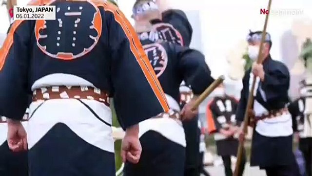 [No Comment] Parade de pompiers de Tokyo, de l'ancien temps jusqu'aux techniques modernes