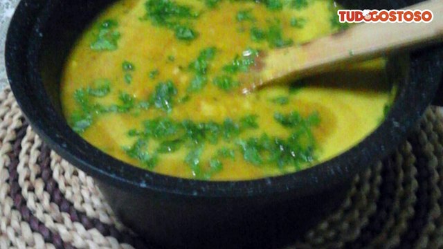 Caldo de abóbora com carne seca