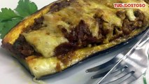 Beringela recheada com carne moída e molho bechamel