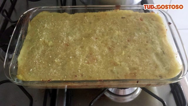 Escondidinho de frango com batata doce fit