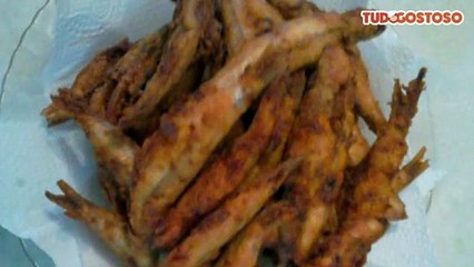 Manjubinha crocante aperitivo