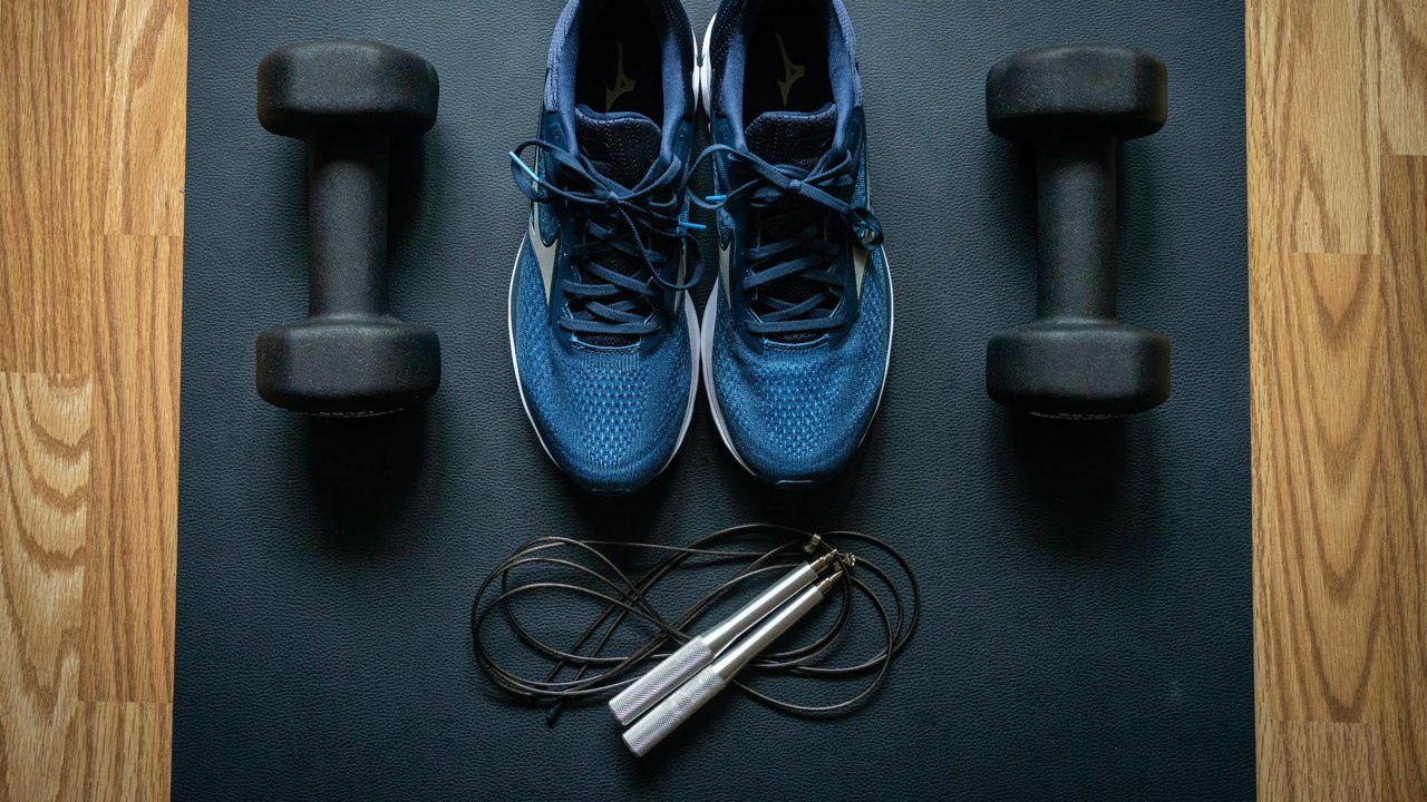 Les meilleurs équipements de gym à domicile, selon les experts en fitness