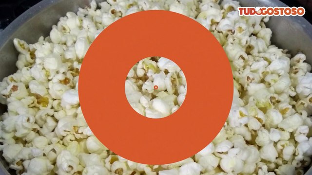 Pipoca salgada (simples)