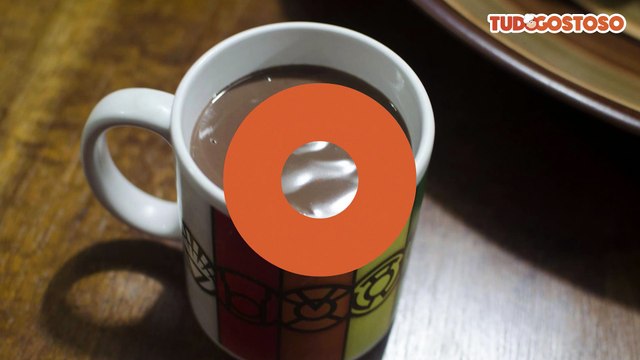 Chocolate quente cremoso e fácil