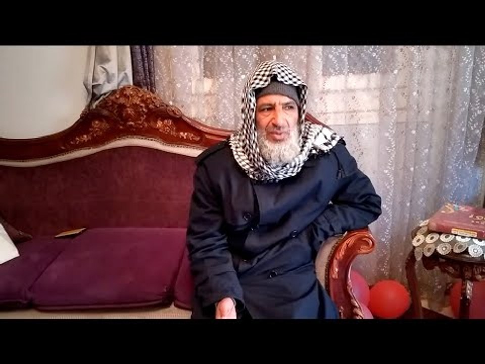 أسرة بالكامل تتطوع  لتكريم الموتى بالفيوم