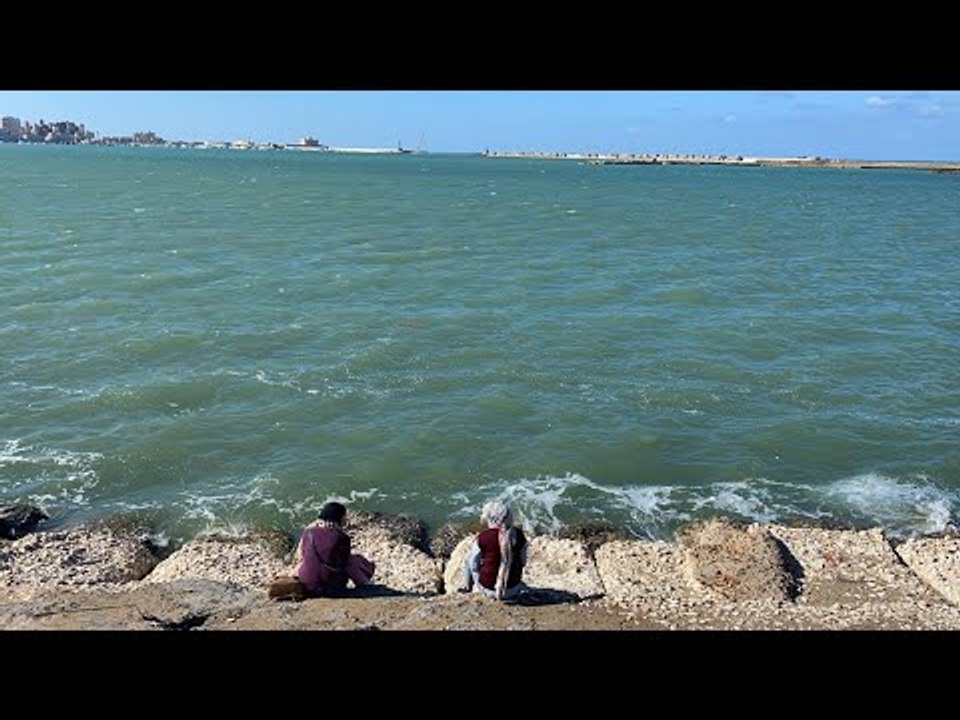 تحسن نسبي وتوقف الأمطار في آخر أيام نوة الفيضة الكبرى بالإسكندرية