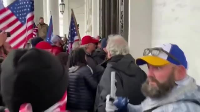 Joe Biden acusa a Donald Trump del asalto al Capitolio en su primer aniversario