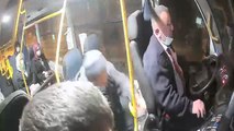 Rahatsızlanan yolcu belediye otobüsüyle hastaneye götürüldü