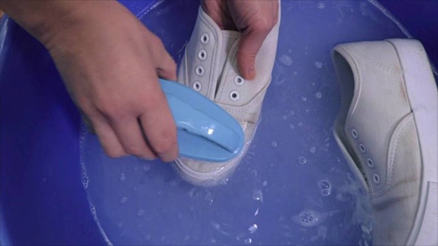 This Genius Trick for Cleaning White Sneakers Will Save You So Much Time and Effort