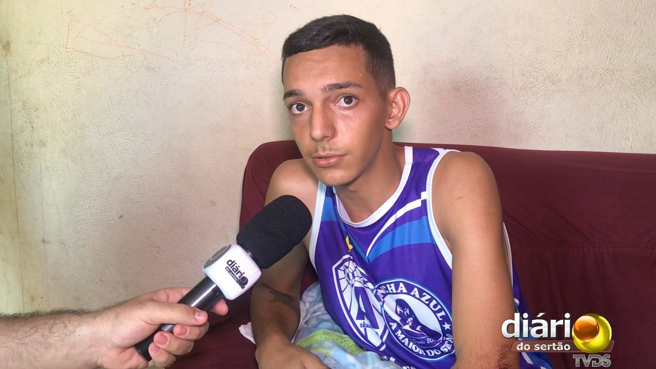 Com ferimentos graves, jovem vítima de acidente em Cajazeiras cobra justiça e diz que foi vítima de tentativa de homicídio