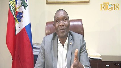 Reyaksyon prezidan sena Joseph Lambert, ak Senatè Pierre François Sildor sou fen manda 10 senatè yo.