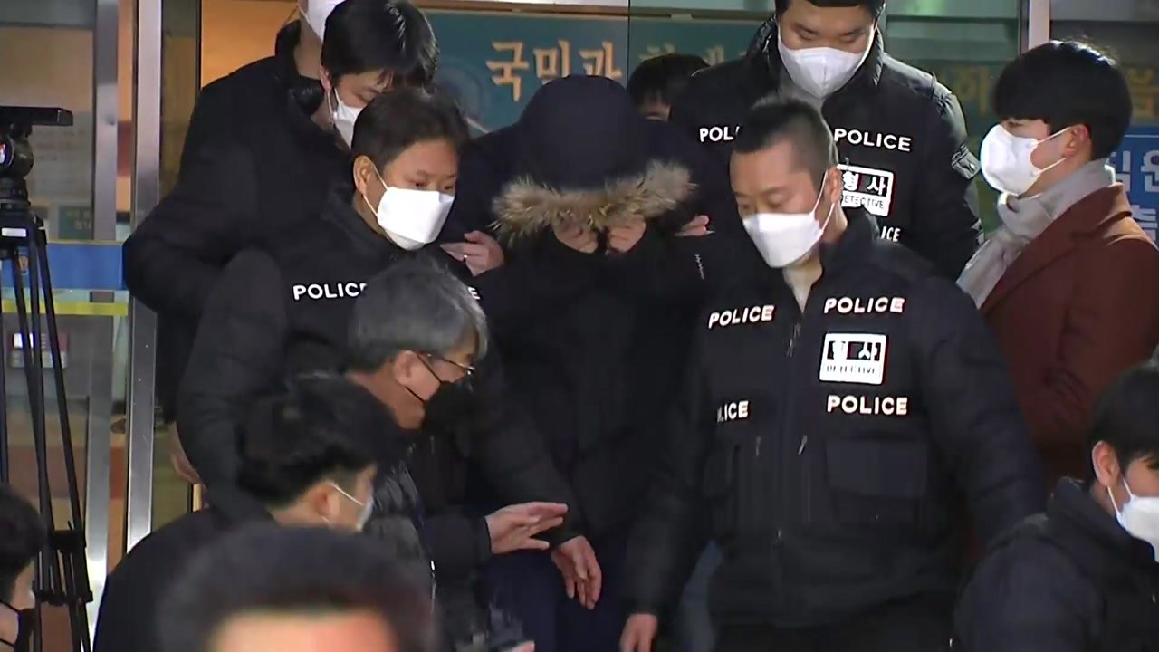 '막대기 폭행 살해' 40대 검찰 송치..."피해자에게 죄송" / YTN