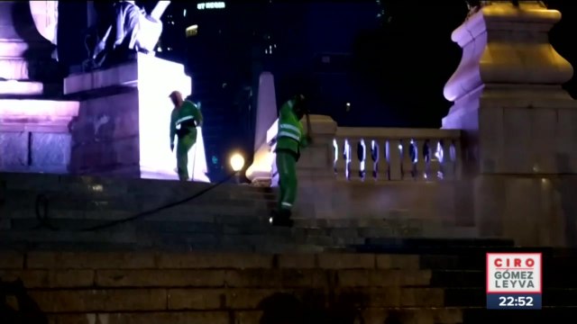 Limpian pintas en Ángel de la Independencia | Noticias con Ciro Gómez Leyva