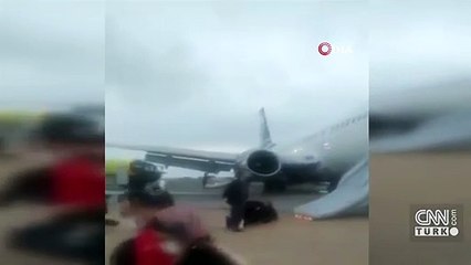 Yolcu uçağı pistten çıktı