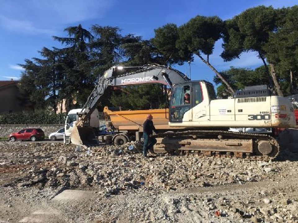 KARTAL'DA SOKAK HAYVANLARI İÇİN YENİ REHABİLİTASYON MERKEZİ