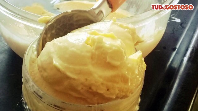 Sorvete caseiro de suco em pó