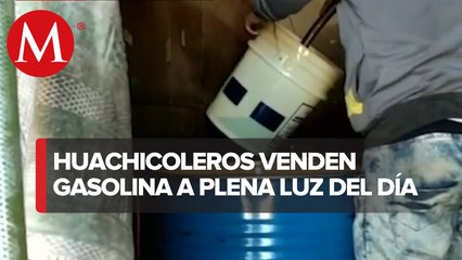 Delincuentes huachicoleros ofrecen combustible ilegal en Carretera