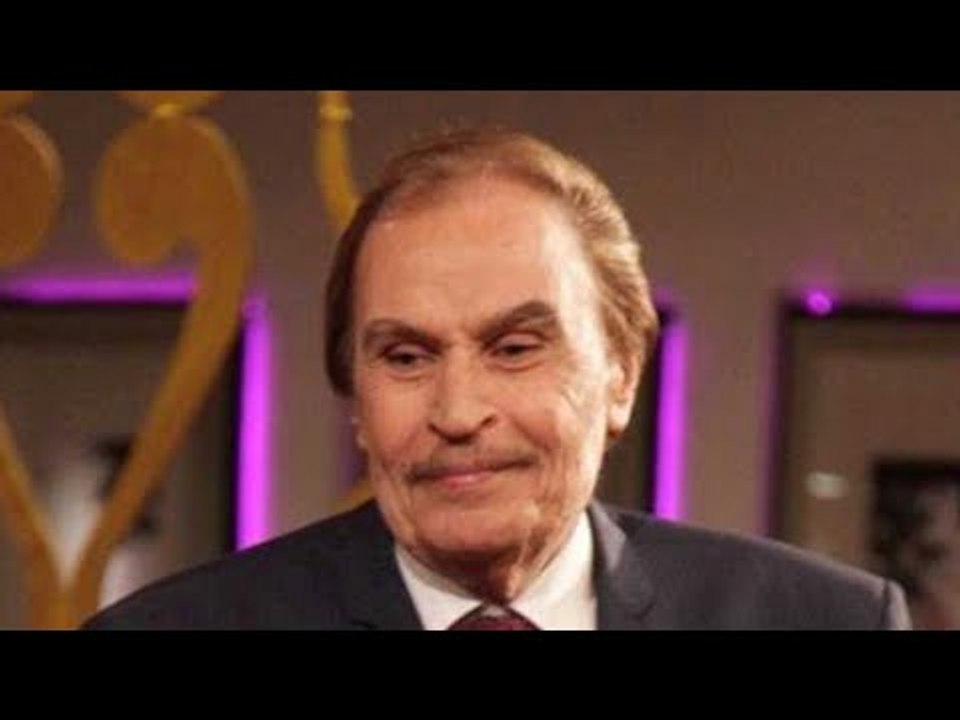 وفاة الفنان عزت العلايلي