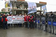 Zam alamadığı için greve çıkan Bakırköy Belediyesi çalışanları, Kılıçdaroğlu'ndan çözüm için söz aldı