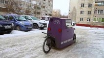 شاهد: دراجة خاصة تحمي سائقها من برد فصل الشتاء بروسيا