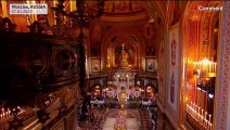 بدون تعليق: الكنيسة الأرثوذكسية في أوروبا تحتفل بعيد الميلاد