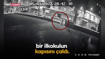 Şanlıurfa'da okulun bahçe kapısını çaldılar
