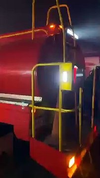 “Live“ Bodega del Mercado de Abastos consumida por el fuego