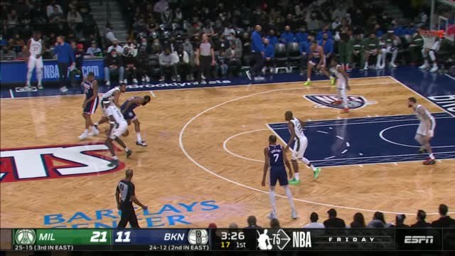 Giannis stars as Bucks cut down Nets