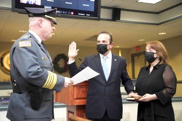 ABD'nin ilk Türk Belediye Başkanı Selen, New Jersey'de bölge başkanı oldu