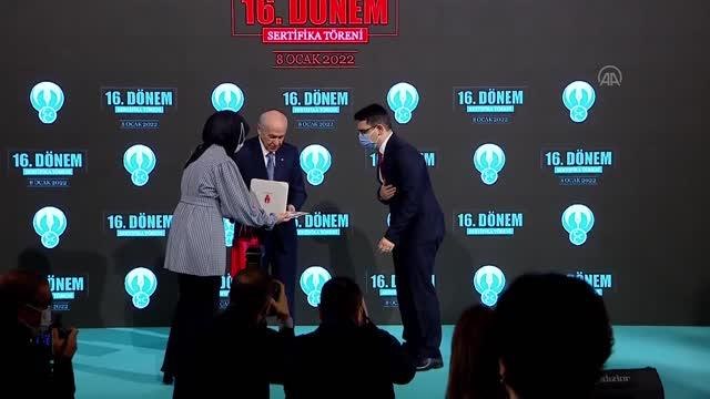 Bahçeli, MHP Siyaset ve Liderlik Okulu 16. Dönem Sertifika Töreni'ne katıldı