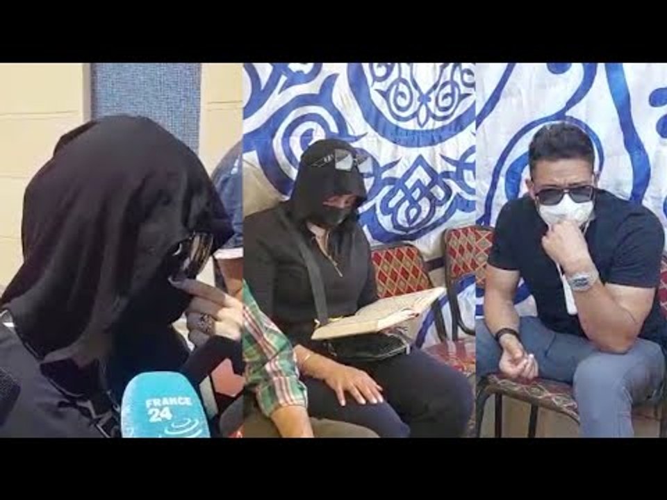 مشاهد في جنازة سمير غانم.. انهيار وفاء عامر ودموع حماقي وميرفت أمين ترتل القرآن