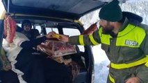 Al menos 16 turistas varados mueren en sus vehículos por nevada en Pakistán
