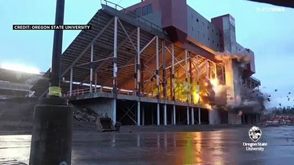 شاهد: لحظة تفجير ملعب جامعة ولاية أوريغون في الولايات المتحدة