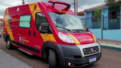 Idoso cai em piscina vazia no Bairro Guarujá e fica ferido