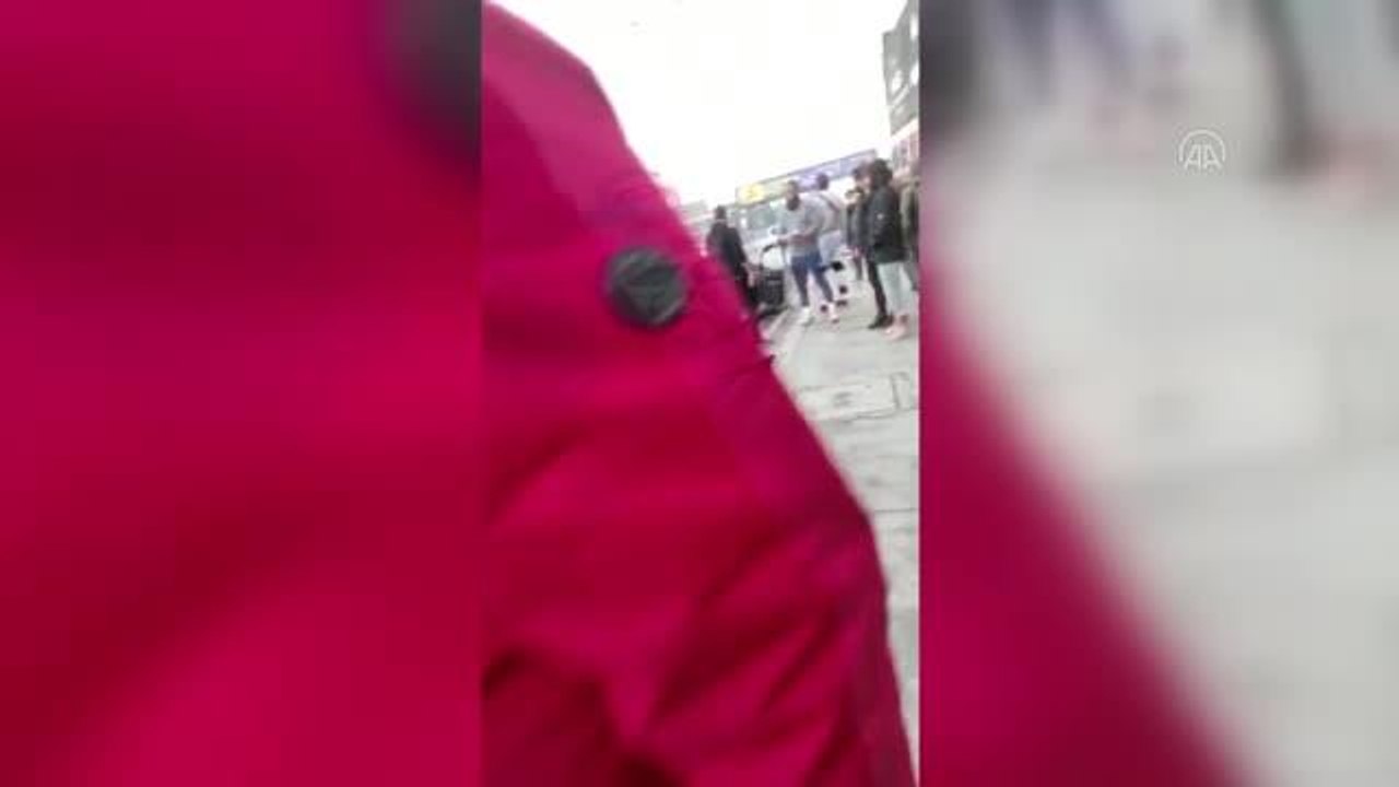 Avcılar'da kaldırıma çıkan otomobilin çarpması sonucu bir yaya yaralandı