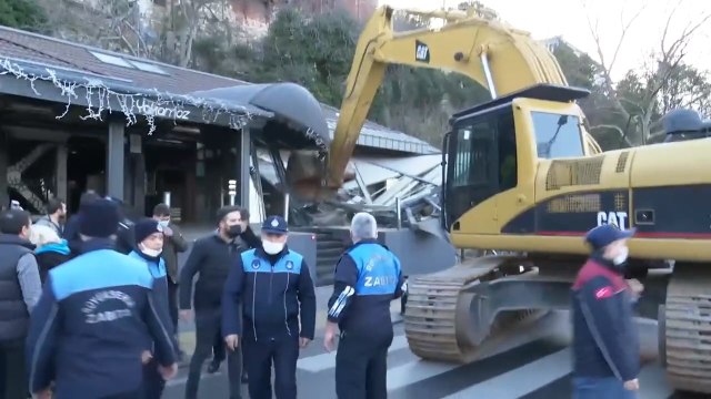 İBB Sözcüsü Ongun: Her yerde halka ait alanları işgal edenlerle mücadelemiz devam edecek