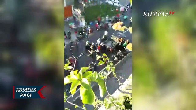Pasca Kecelakaan di Flyover Pesing, Pengendara Motor Masih Nekat Melintas