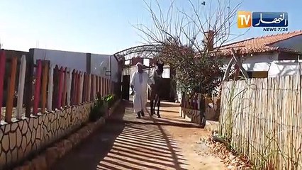 مستغانم  : العم بونور يعرض أشياء تقليدية قديمة تجمع بين الأصالة والعراقة