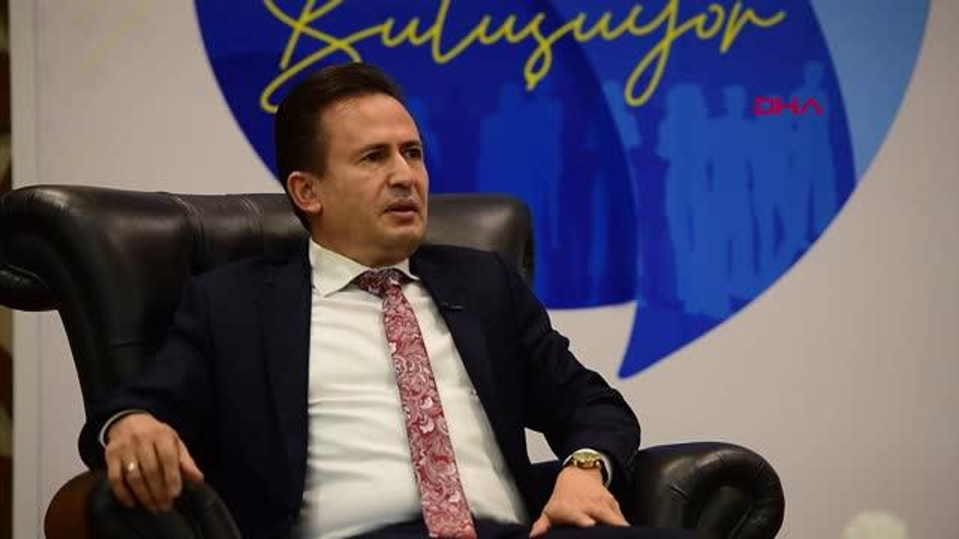 ⁣BAŞKAN YAZICI GENÇLERLE METAVERSE SANAL EVRENİ ÜZERİNE KONUŞTU